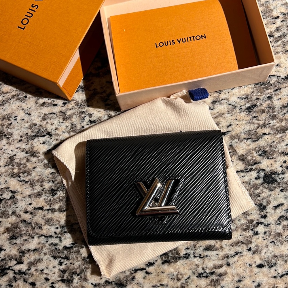 Louis Vuitton Black Twist Wallet